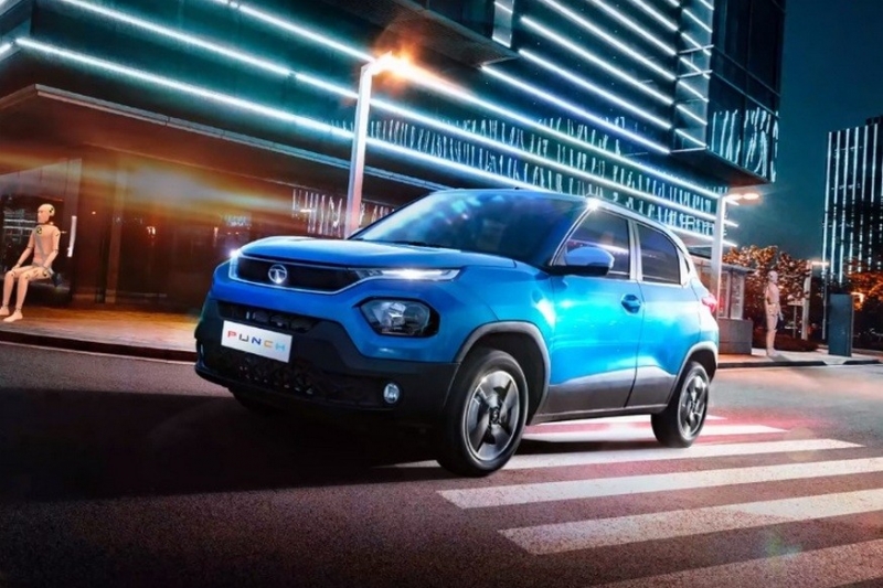 Недорогой кросс Tata, который бросит вызов Suzuki Ignis и новому Citroen: свежие фото и видео