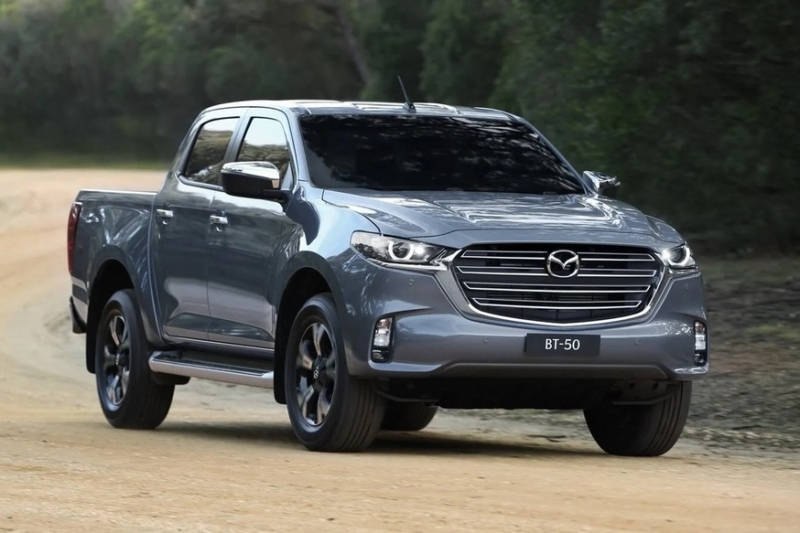 Пикап Mazda BT-50 довели до 2022 модельного года: младший дизель и новые версии