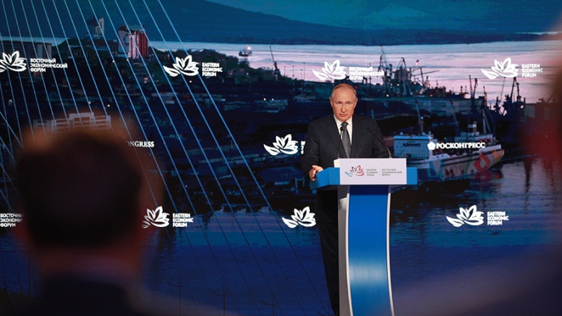 Путин поручил подготовить программу развития городов Дальнего Востока в течение 2 лет