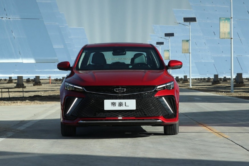 Раскрыт салон преобразившегося седана Geely Emgrand GL: ничего лишнего