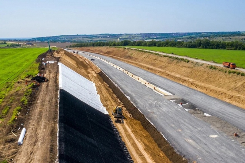 Реконструкция платной трассы М-4: движение на участке в Ростовской области откроют осенью