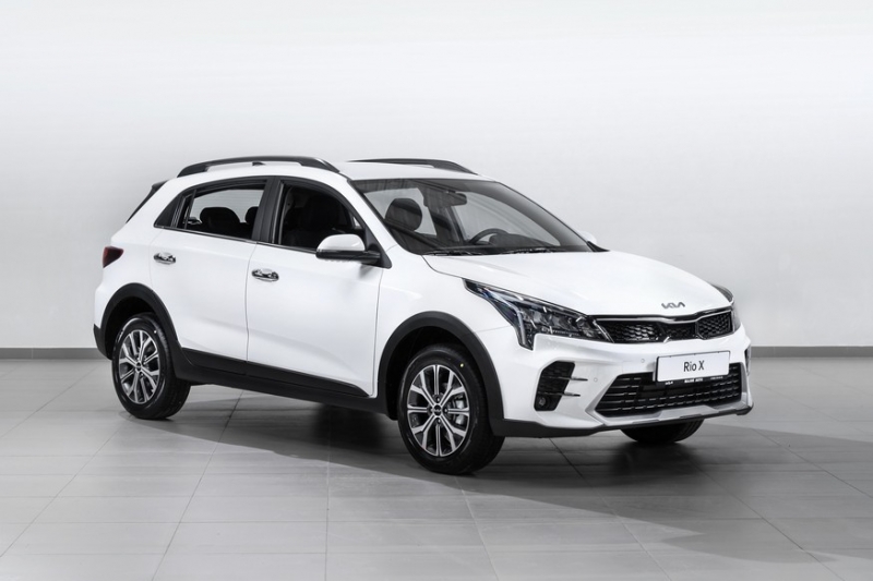 Семейству Kia Rio достались скромные обновки в России