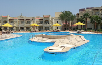 Туристы из РФ полетят на курорты Египта на рейсах египетской Air Cairo