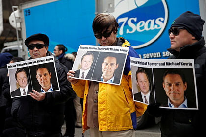 Задержанные в ответ на арест финдиректора Huawei канадцы отправились на родину