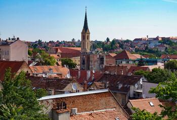 AZUR Аir запускает рейсы из Москвы в Загреб