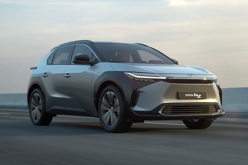 «Близнец» Subaru Solterra: Toyota показала серийный кроссовер bZ4X