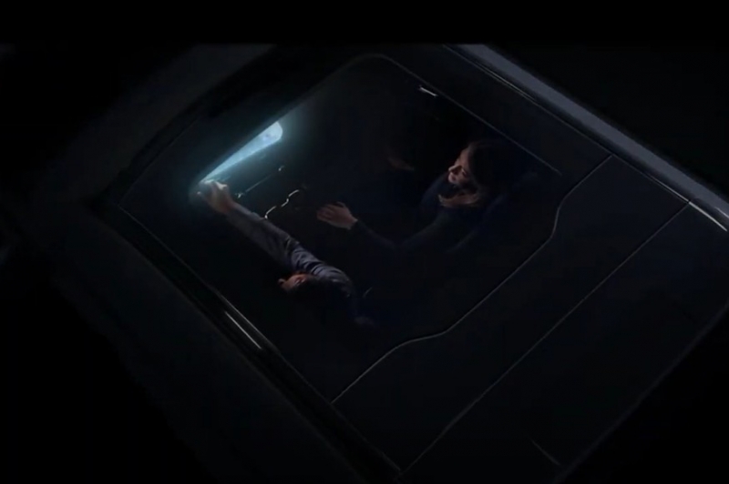 Chevrolet дразнит новым видео: у Silverado EV будет большая стеклянная крыша