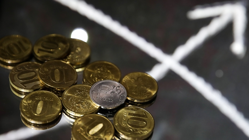 Эксперт рассказал о преимуществах рублевых вкладов