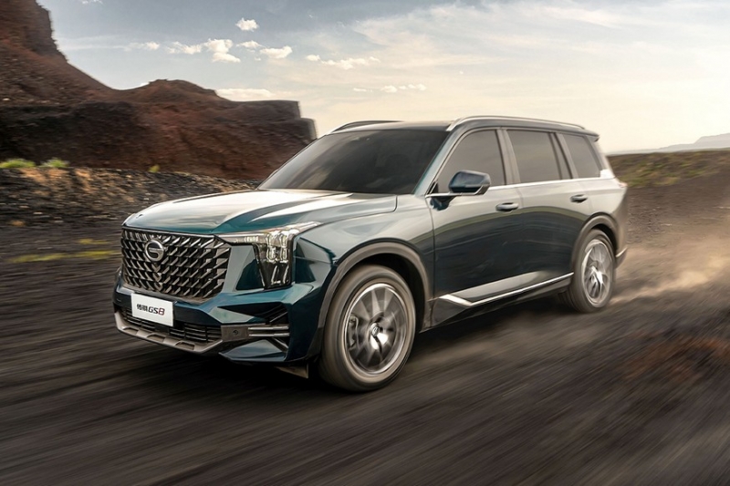 Новый GAC GS8: богаче и дороже предшественника, но всё равно доступнее конкурента от Тойоты