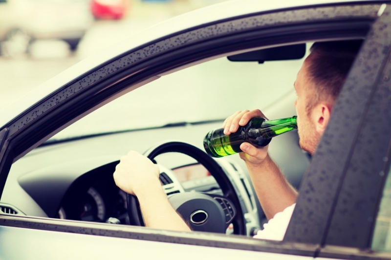 Пойманным на нетрезвом вождении водителям угрожают пожизненным лишением прав