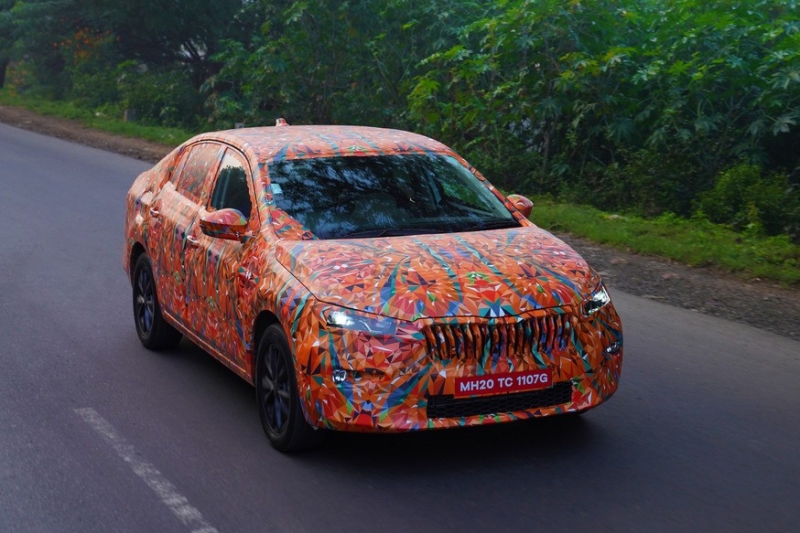 Седан Skoda Slavia, который вытеснит старый Rapid: два мотора, крупнее исходного Volkswagen