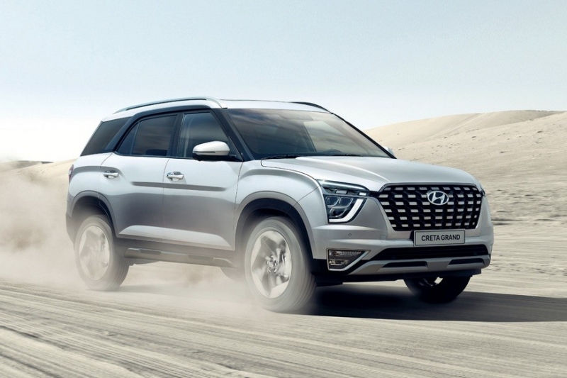 Семиместная Hyundai Creta Grand: богатое оснащение и свой мотор