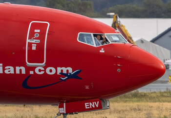 Скандинавские авиакомпании отменяют масочный режим на борту самолётов 