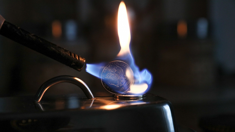 Украинский политолог назвал Киев газовым наркоманом