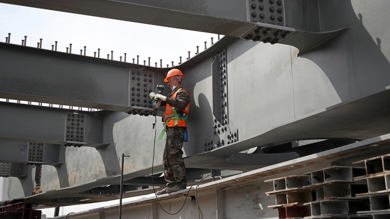 Пошли на поправки: ГД одобрила допрасходы на здравоохранение и дороги