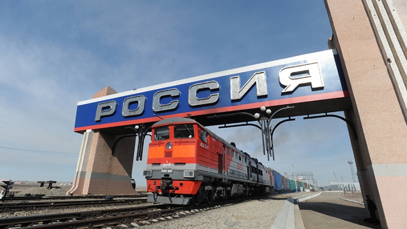 Товарооборот России и Китая вырос почти на треть за 10 месяцев