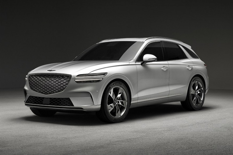 У Genesis GV70 появилась новая версия: 489 л.с., 4,5 секунды до «сотни» и запас хода в 500 км