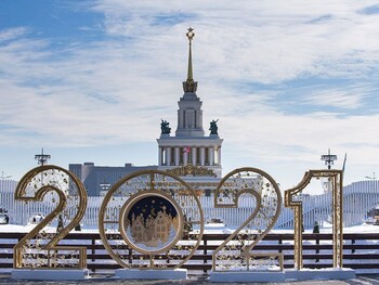 В Москве откроют более 150 катков с искусственным льдом