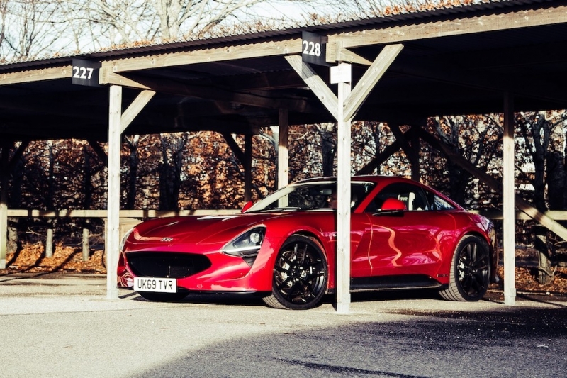 Живительный литий: TVR обрела нового «зелёного» инвестора и анонсировала электромобиль