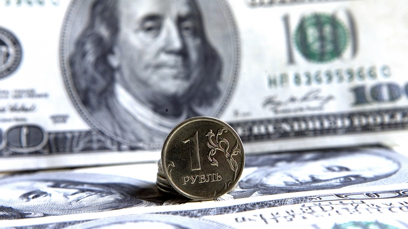 Эксперт дал прогноз по курсу рубля в 2022 году