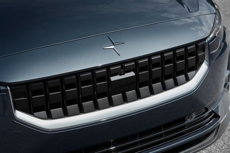 Ещё один небольшой кроссовер: Polestar 4 поборется за клиентов с Porsche Macan