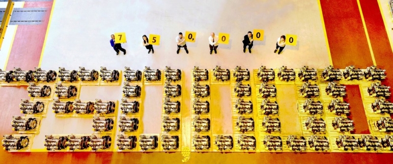 Компания JCB выпустила 750 000-й двигатель