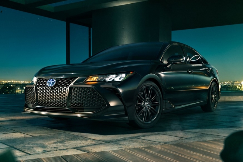 Последний рывок перед отставкой: Toyota обновила Avalon до 2022 модельного года