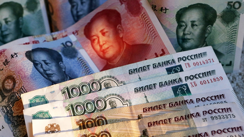 Путин и Си Цзиньпин выступили за увеличение доли нацвалют в торговле