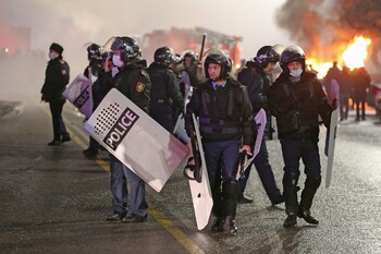 МИД РФ призывает к осторожности россиян, находящихся в Казахстане 