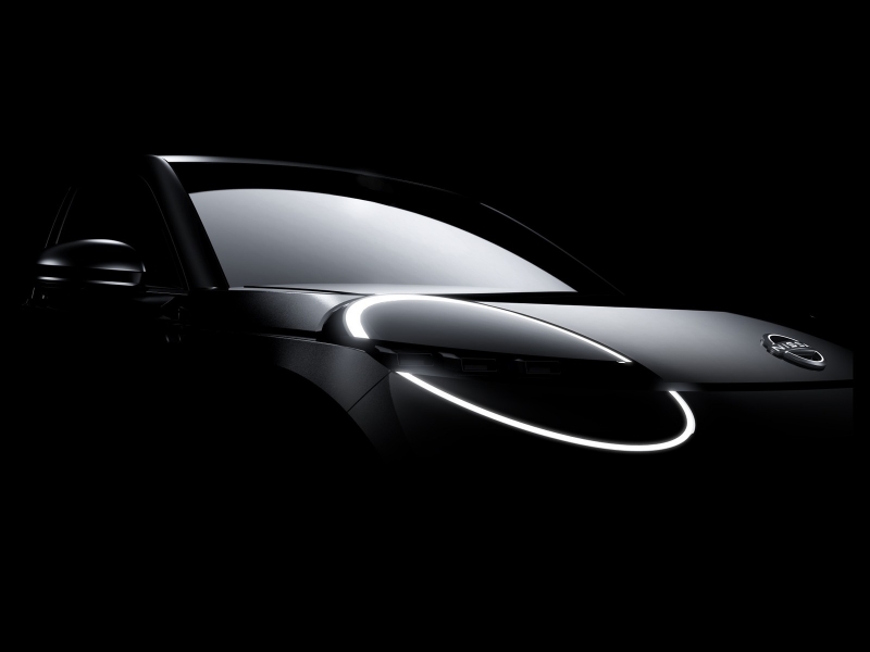 Nissan анонсировал электрическую замену Micra – лупоглазый хэтч французской сборки