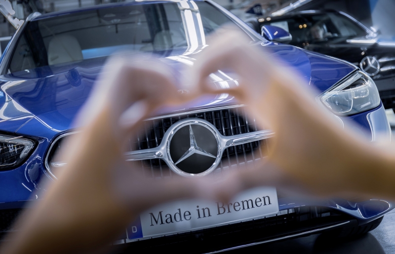 Разделяй и властвуй: концерн Daimler переименовали в Mercedes-Benz