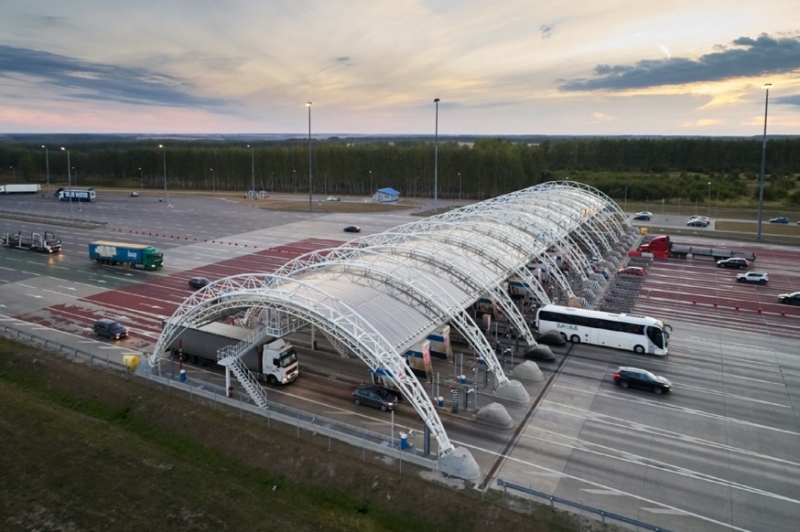 Счёт за строительство платных дорог: тарифы оплаты проезда, вероятно, поднимать не будут