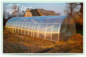 Теплицы из поликарбоната: их виды и комплектации