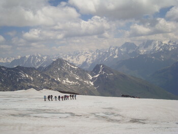 Туры с восхождением на Эльбрус входят в программу кэшбэка