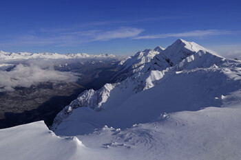 В Сочи закрылся ряд горнолыжных трасс из-за снегопада