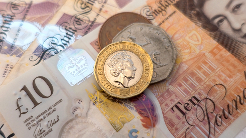 В Великобритании пригрозили санкциями против финансового сектора РФ