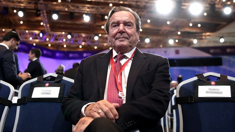 Бывшего канцлера ФРГ Шредера выдвинули в совет директоров «Газпрома»