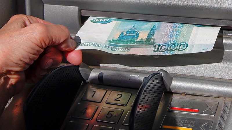 Эксперт усомнился в отключении России от SWIFT