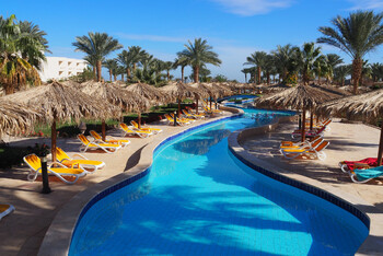 Названы самые популярные турнаправления на 23 февраля и 8 марта