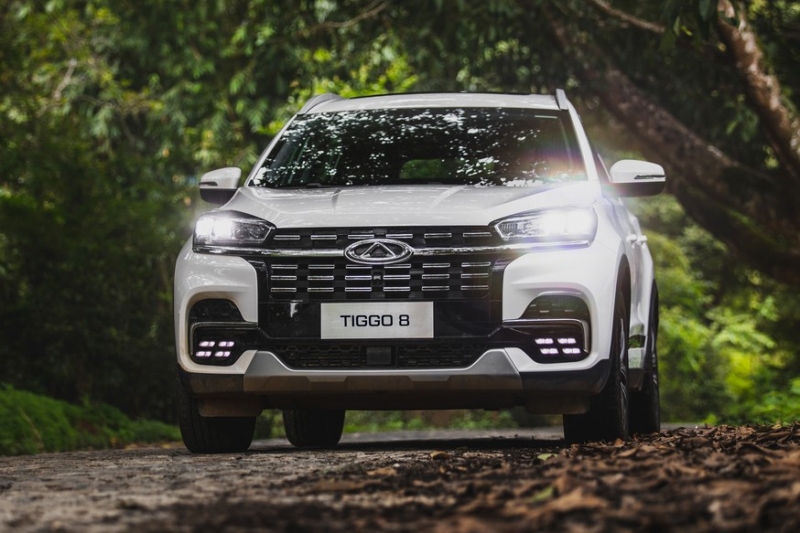 Обновлённый Chery Tiggo 8 стартует в РФ с топ-версии: у кроссовера остался один мотор