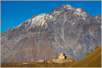 Сильное землетрясение произошло в Грузии