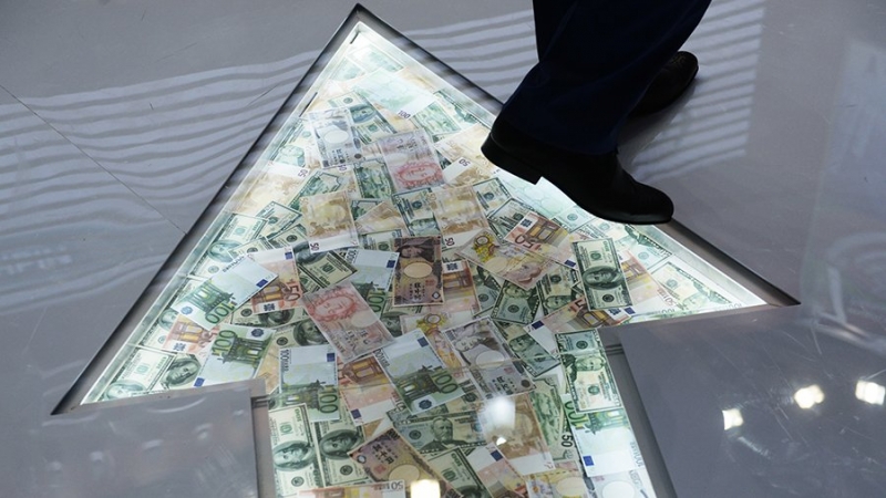 Экономист счел утопией создание новой наднациональной валюты