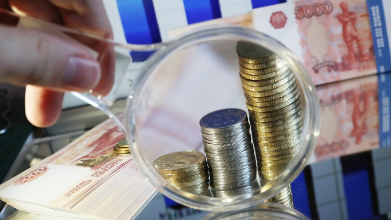 Игра на сбережение: интерес к банковским вкладам вырос втрое