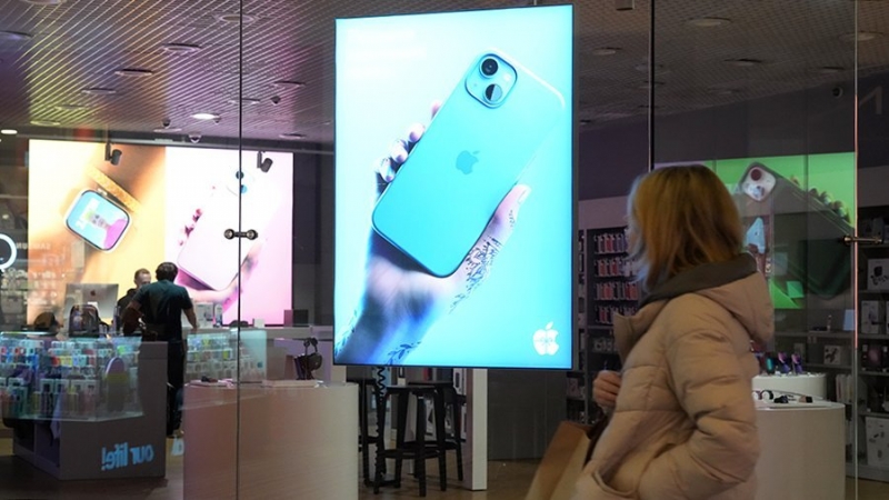 Магазины Apple re:Store вновь заработали в России