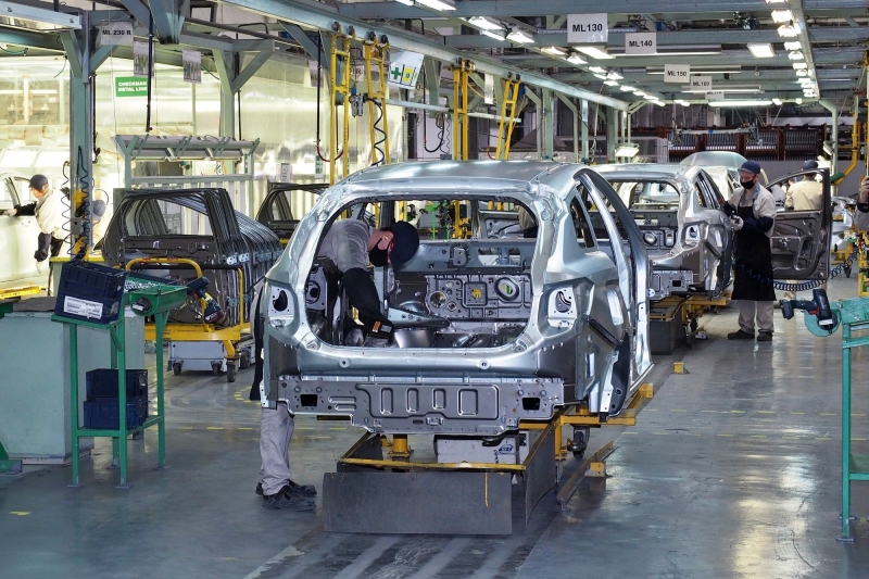 Простой АВТОВАЗа продолжится на следующей неделе: нет комплектующих