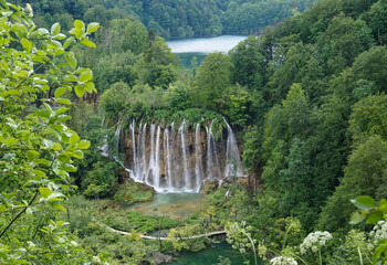 Путешествовать в 2022 году планирует вдвое меньшее количество россиян