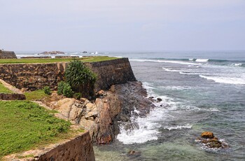 Шри-Ланка отменила тесты для вакцинированных туристов