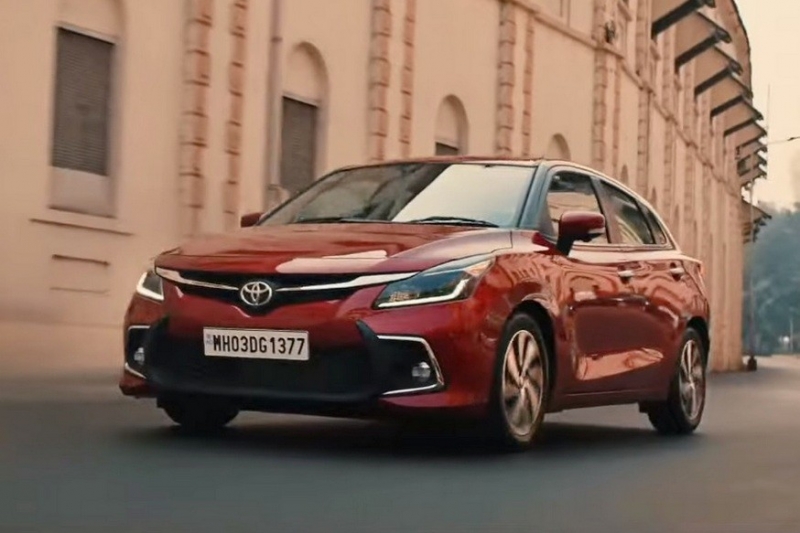 Toyota Glanza отдалилась от исходной модели Suzuki после рестайлинга, но только внешне