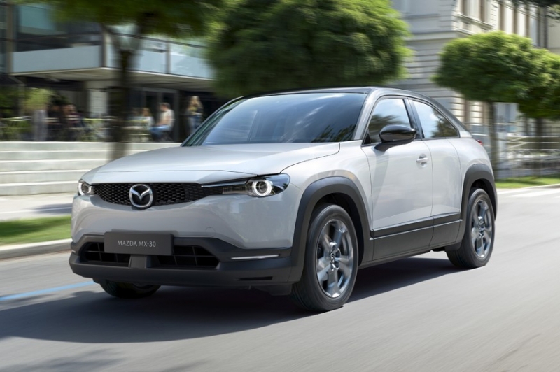 Гибридный кроссовер Mazda MX-30 PHEV придётся подождать