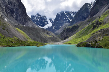 Red Wings открыла рейс из Екатеринбурга в Горно-Алтайск